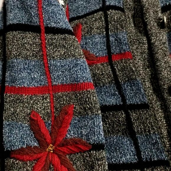 VINTAGE Knit Cardigan Hand Embroidered Granny Cottagecore Snowflake Gray Size L - Picture 10 of 14